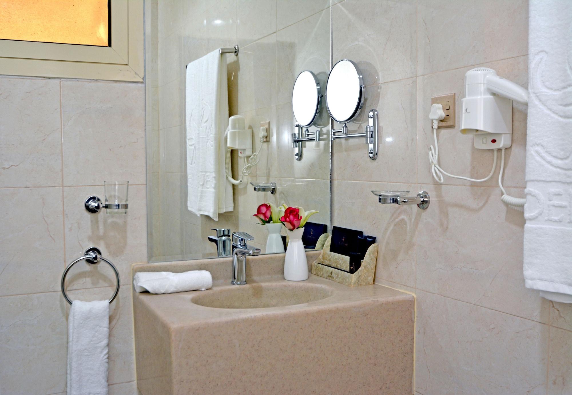 Golden Bujari Alulaya Hotel Al Khobar Exterior photo